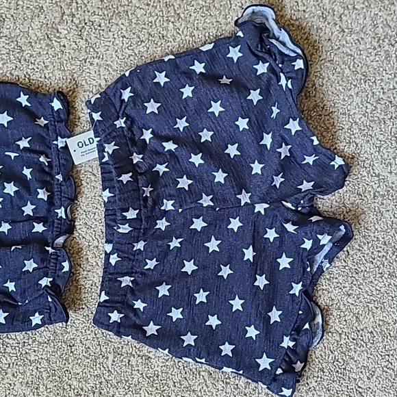 🌟Host Pick🌟 Old Navy Patriotic Stars Top and Short Set - Picture 3 of 9